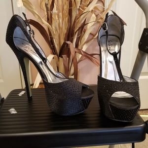 Heels by SELINA BY SUMMER RIO